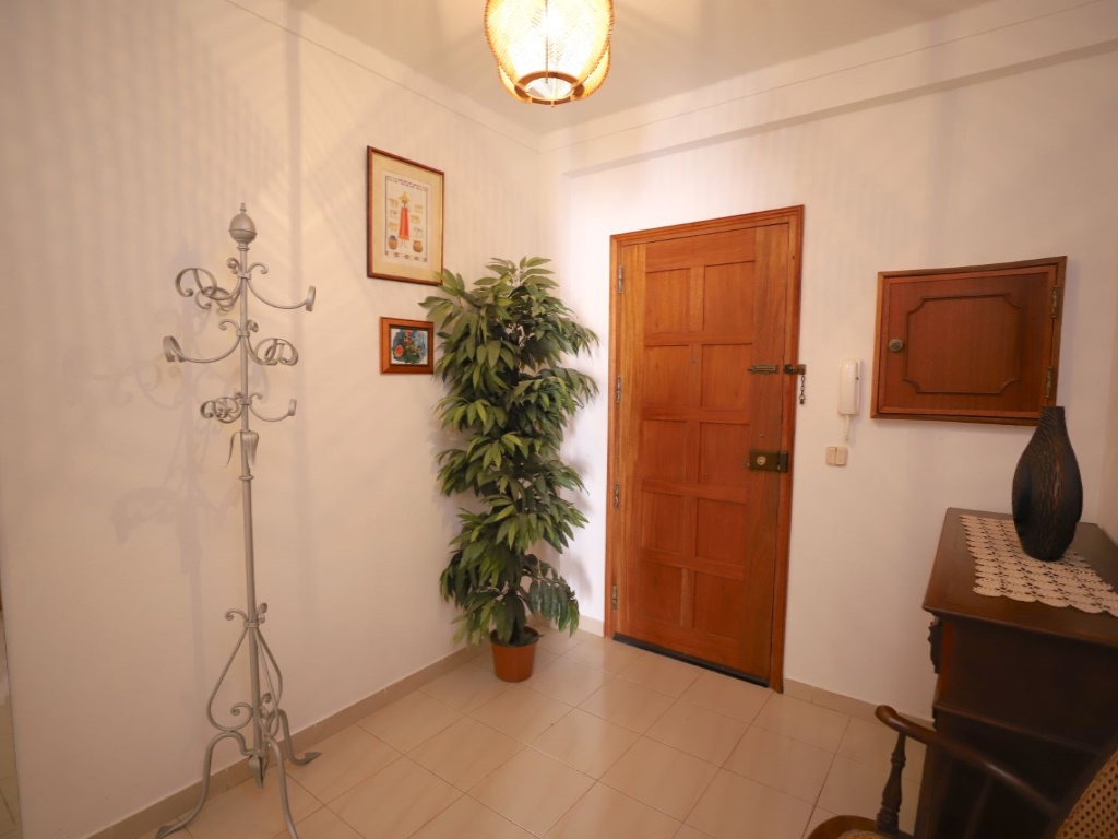 Triplex apartment in the heart of Luz to rent
