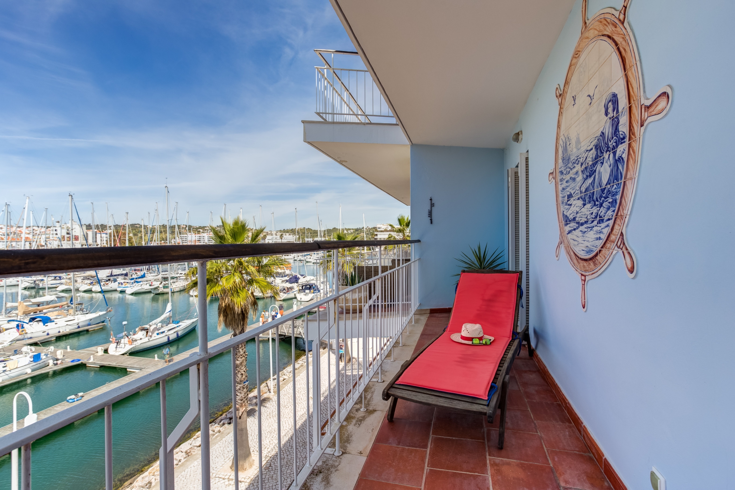 Luxury Lagos marina 2-bedroom apartment to rent