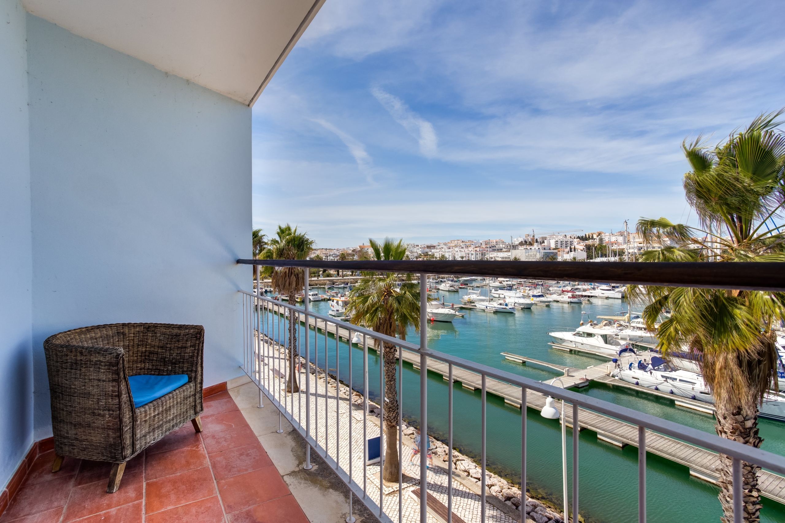 Luxury Lagos marina 2-bedroom apartment to rent