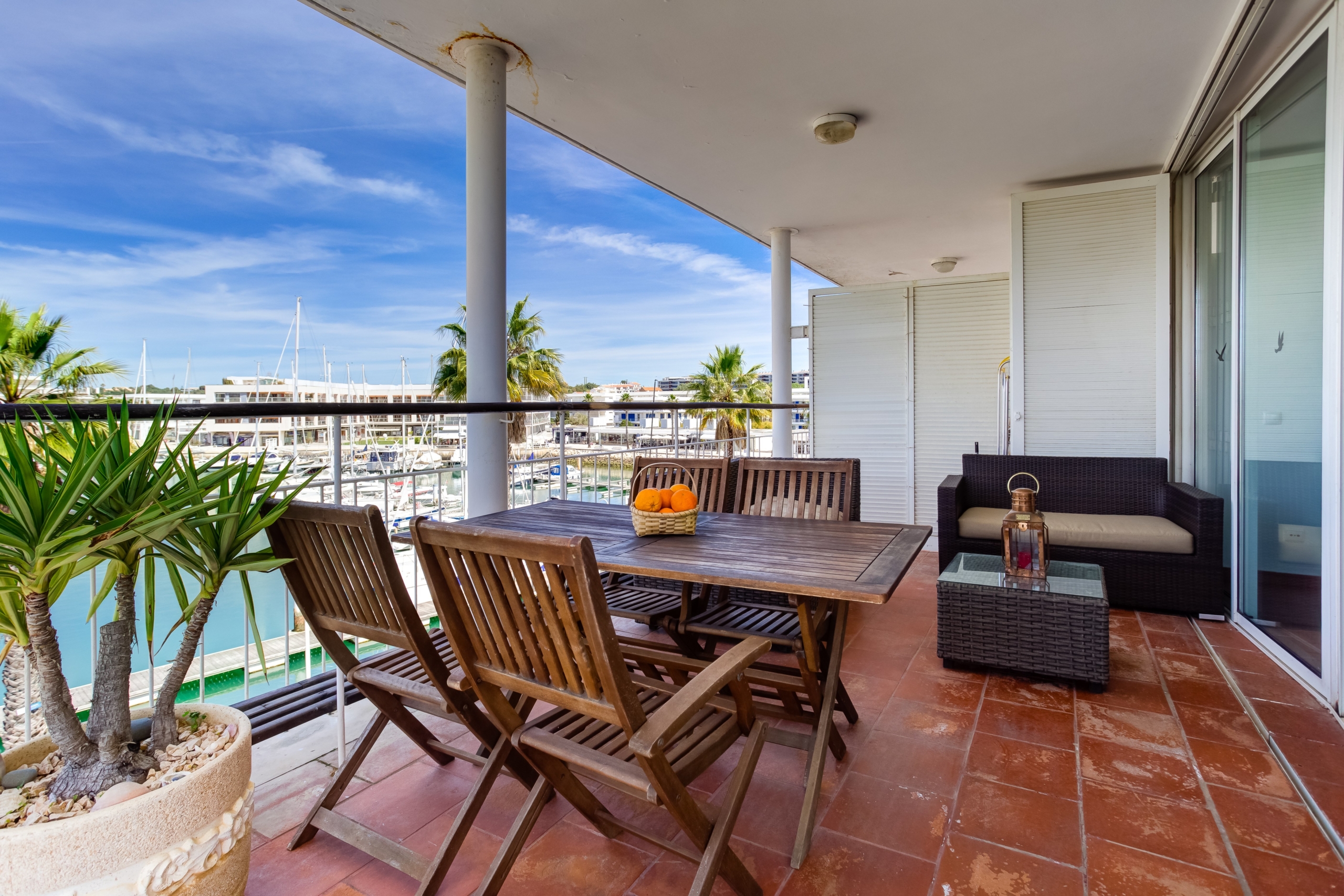 Luxury Lagos marina 2-bedroom apartment to rent