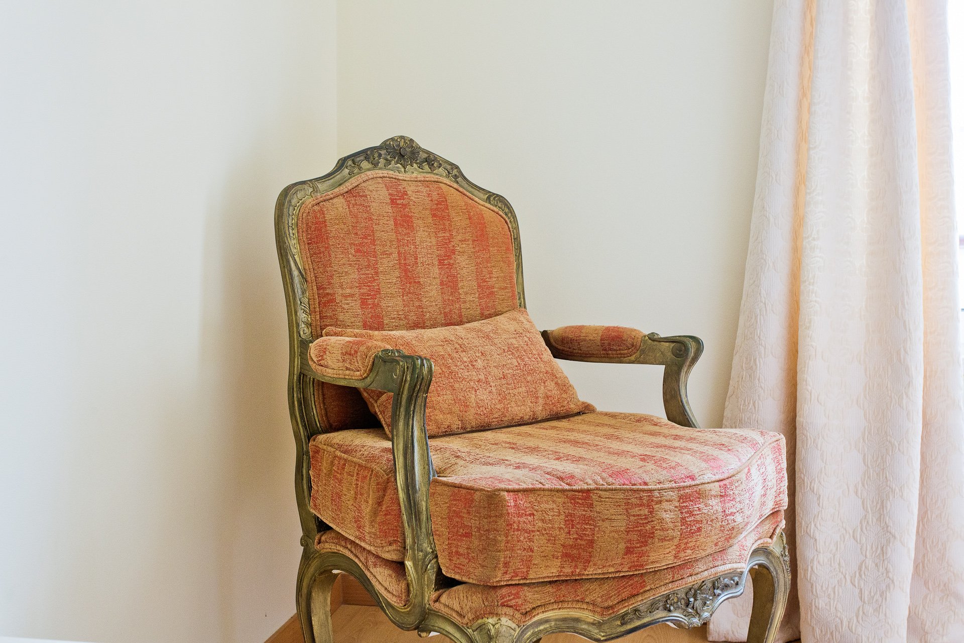 Lagos Marina 2-bedroom apartment to rent