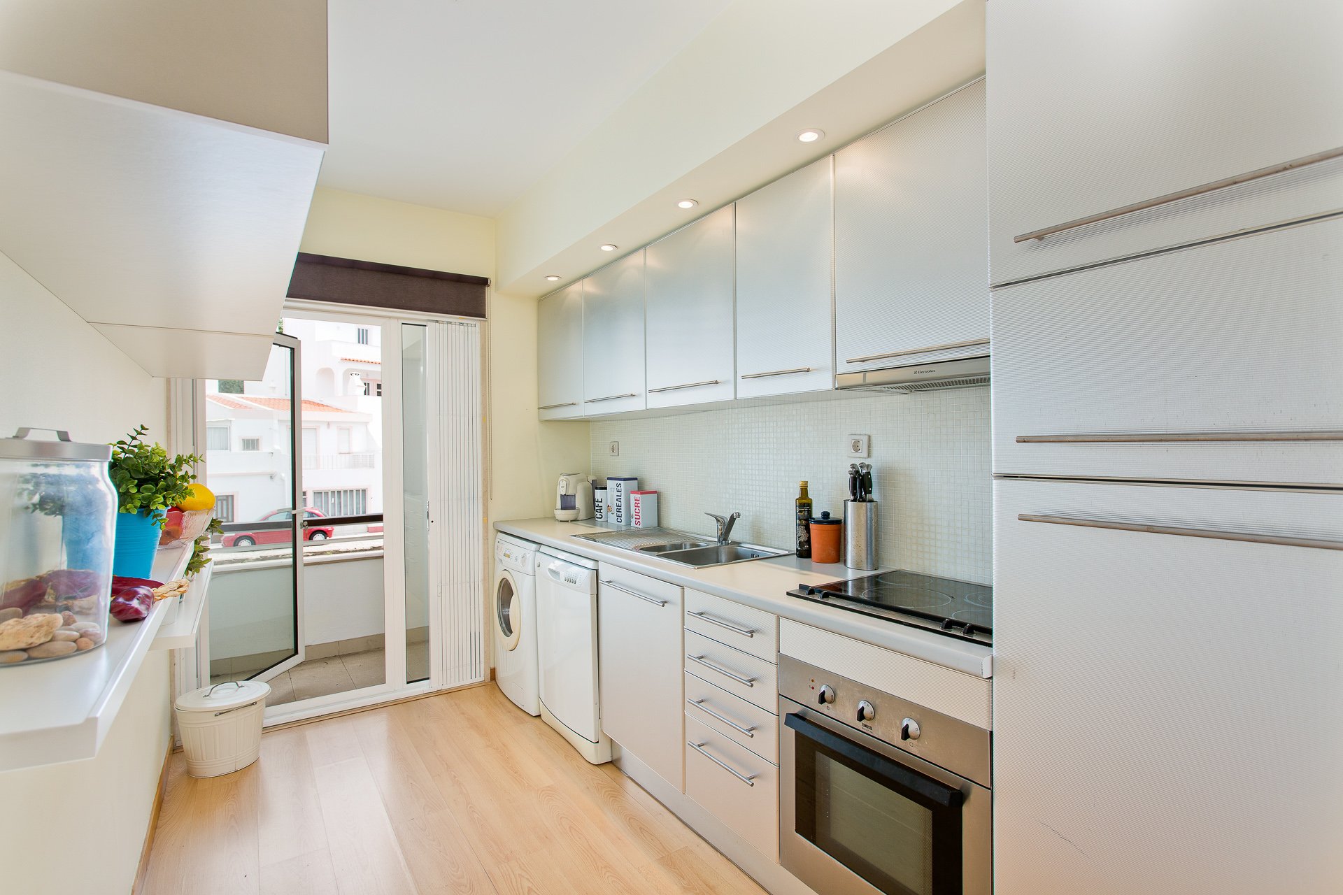 Lagos Marina 2-bedroom apartment to rent