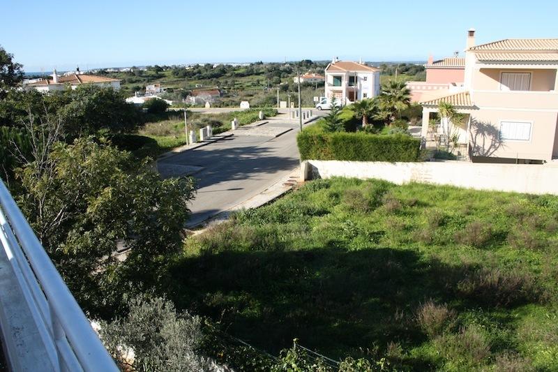 Excellent 4-bedroom detached villa in Alvor for rent