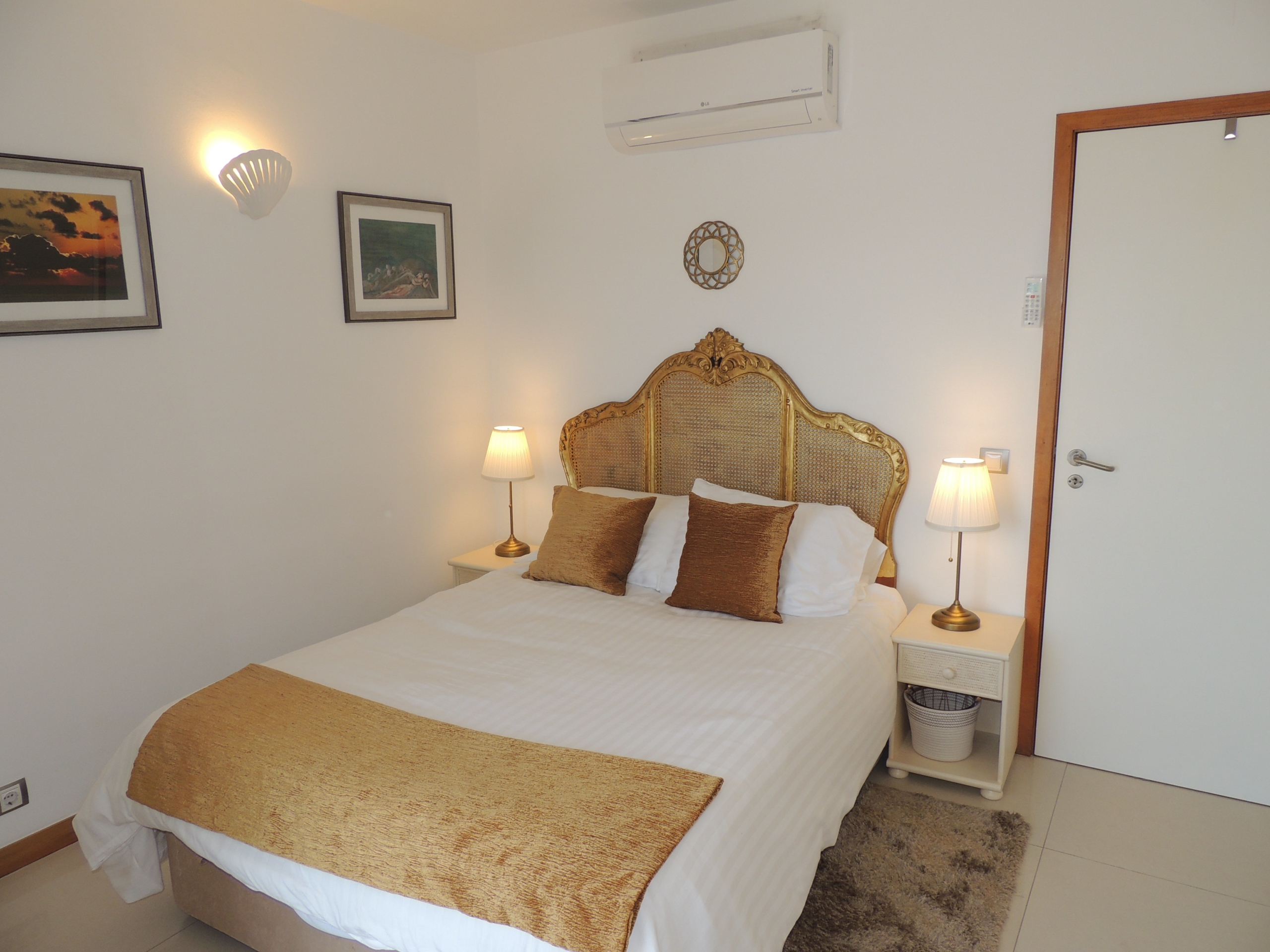 Penthouse unique location at Lagos marina to rent