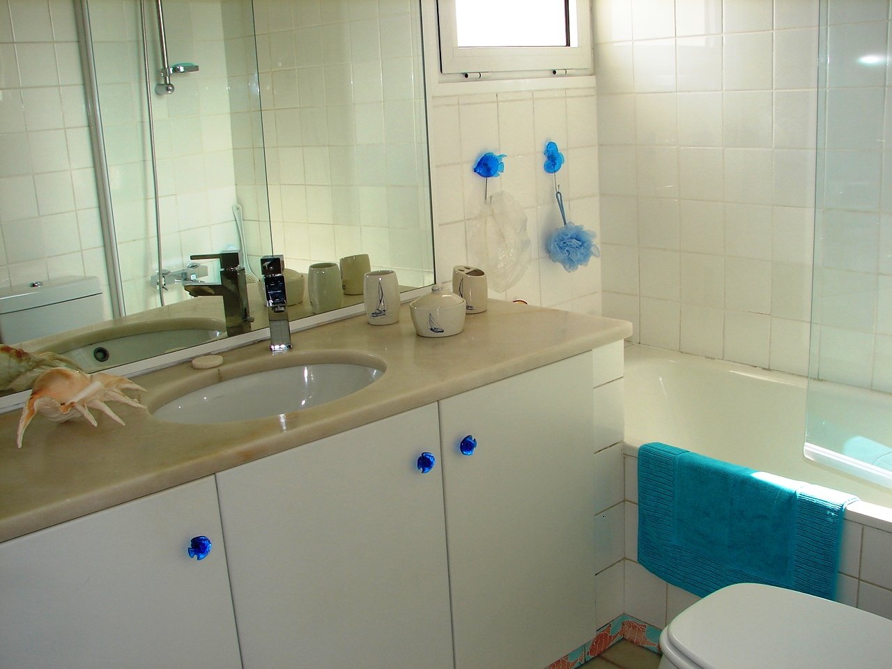 Penthouse unique location at Lagos marina to rent