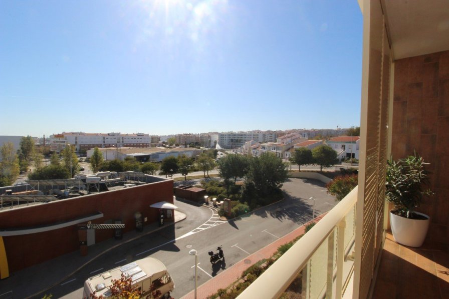 Modern 2-bedroom apartment in Lagos to rent