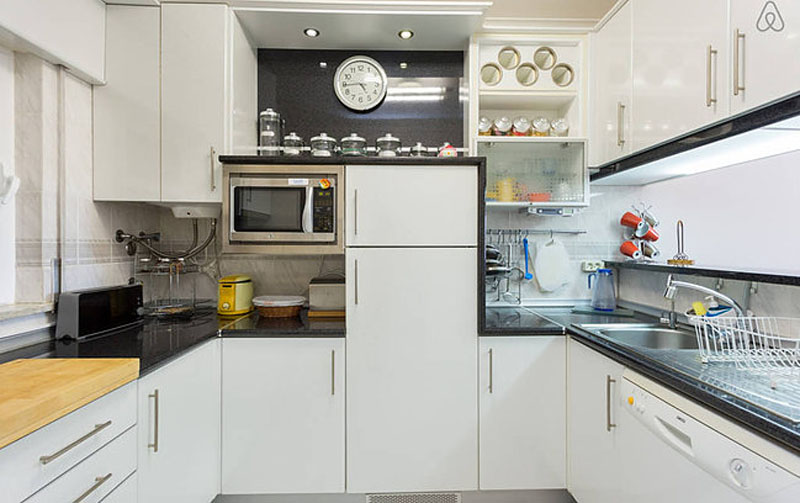 Spacious 1-bedroom apartment in Galé for rent