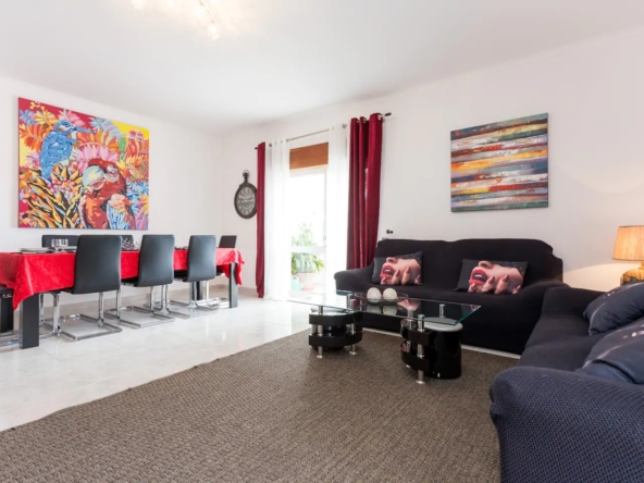 Spacious Lagos Apartment 3-bedroom to rent