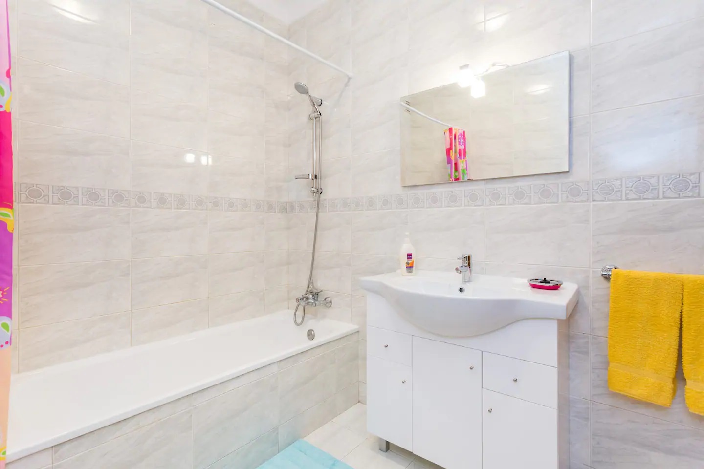 Spacious Lagos Apartment 3-bedroom to rent