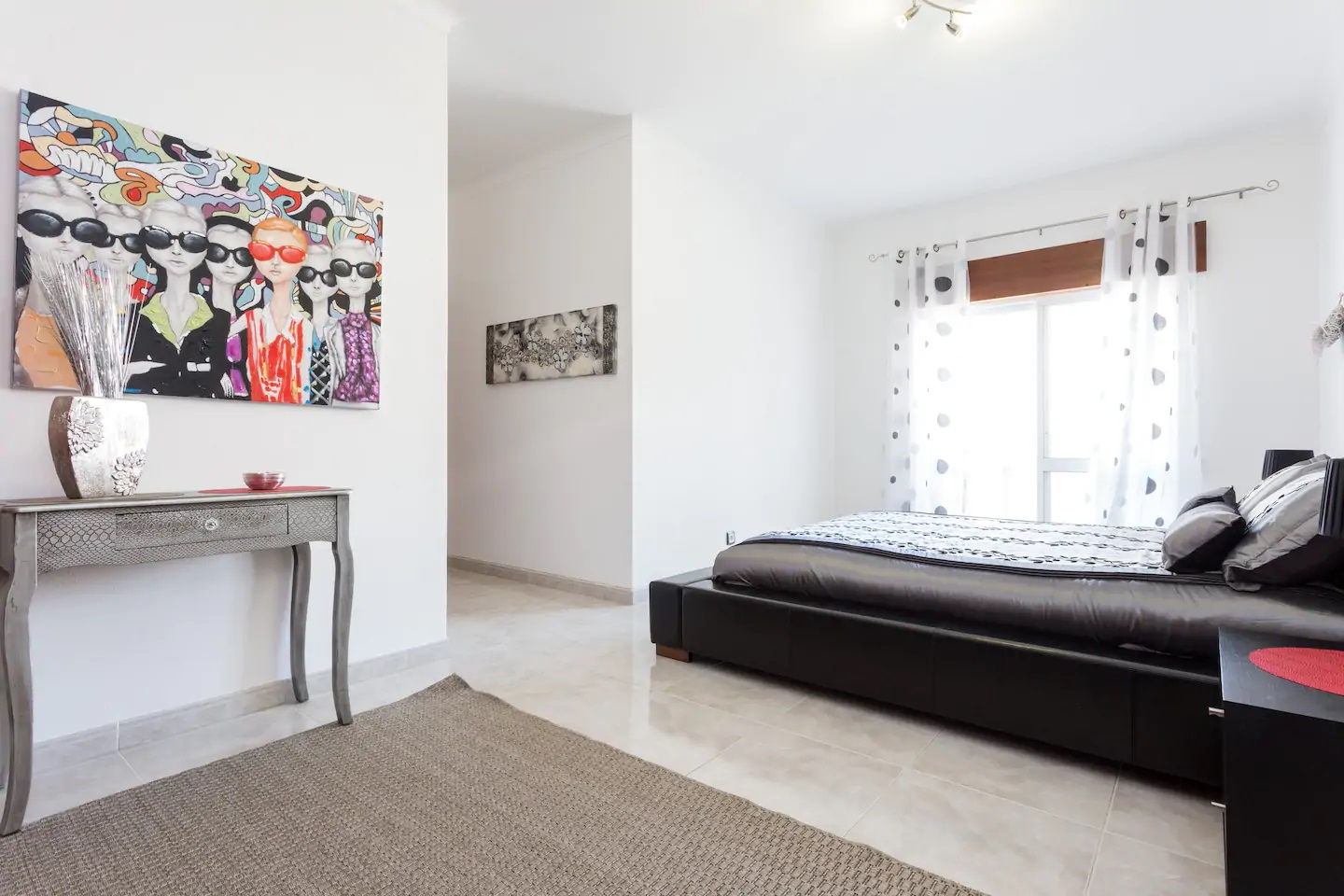 Spacious Lagos Apartment 3-bedroom to rent