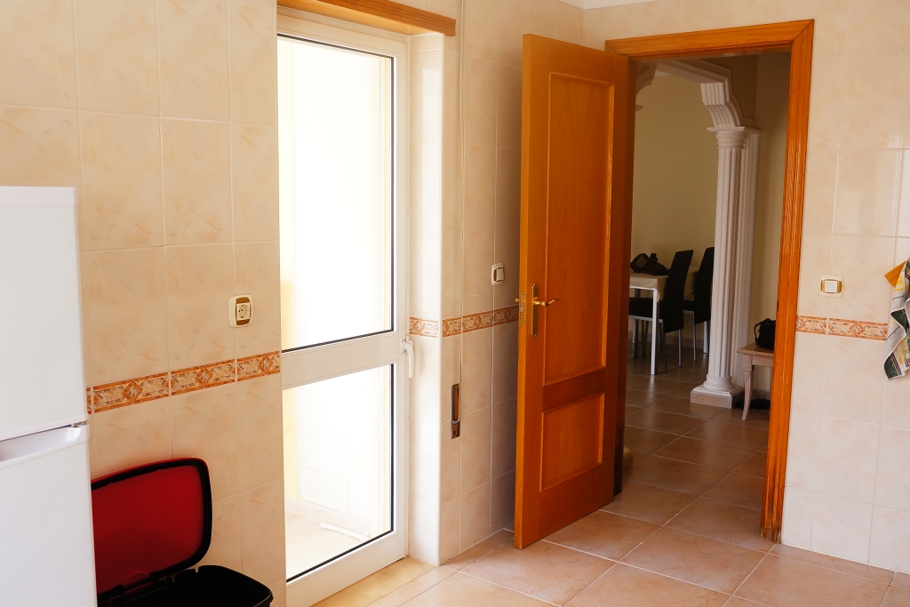 Contemporary 2-bedrooms apartment in Lagos to let