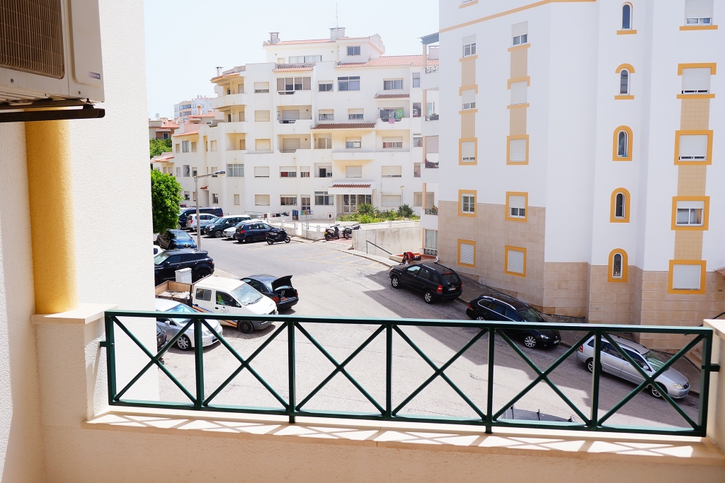 Contemporary 2-bedrooms apartment in Lagos to let