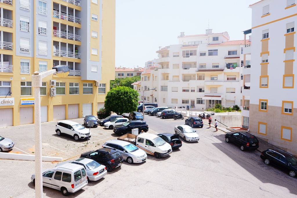 Contemporary 2-bedrooms apartment in Lagos to let