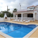 4-bedroom contemporary villa in Carvoeiro to rent