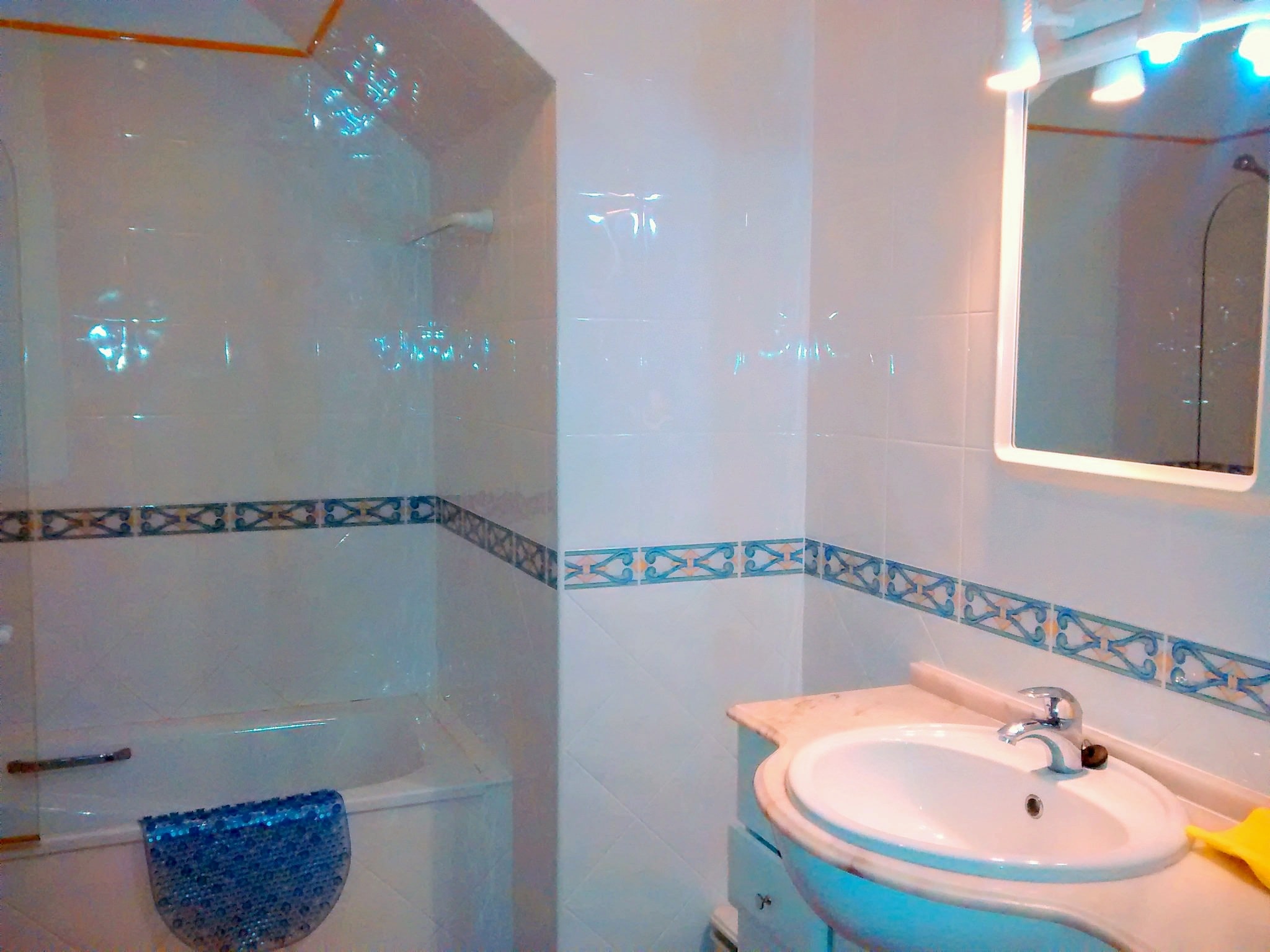 Beautiful 2-bedroom cottage in Luz to rent