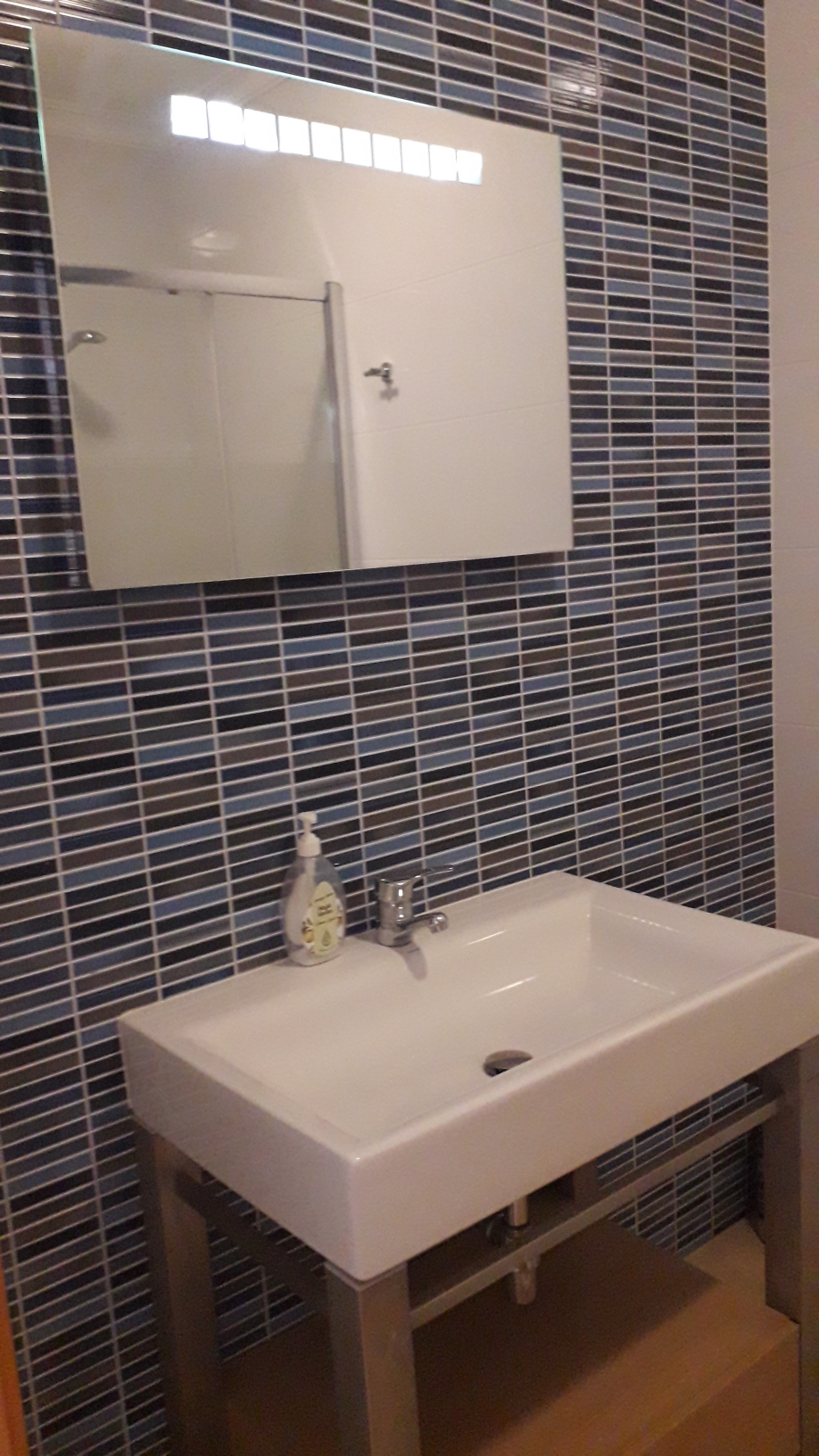 central-location-3-bedroom-apartment-in-lagos to rent