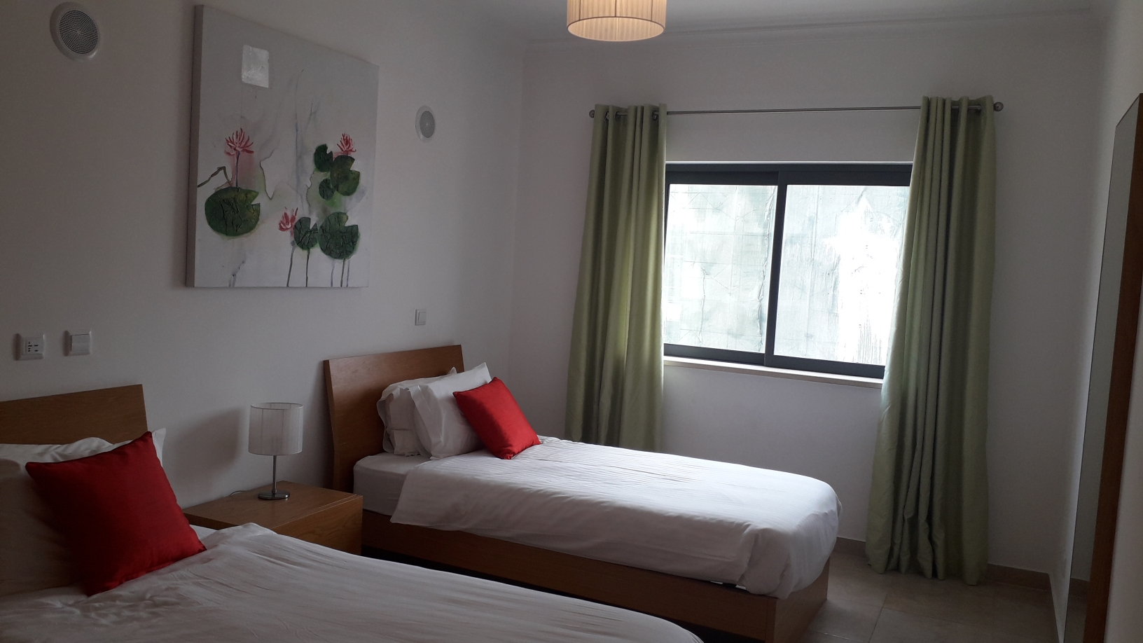 central-location-3-bedroom-apartment-in-lagos to rent