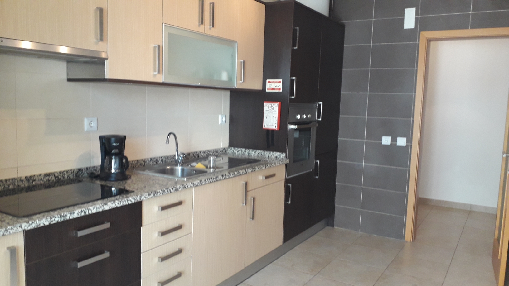 central-location-3-bedroom-apartment-in-lagos to rent