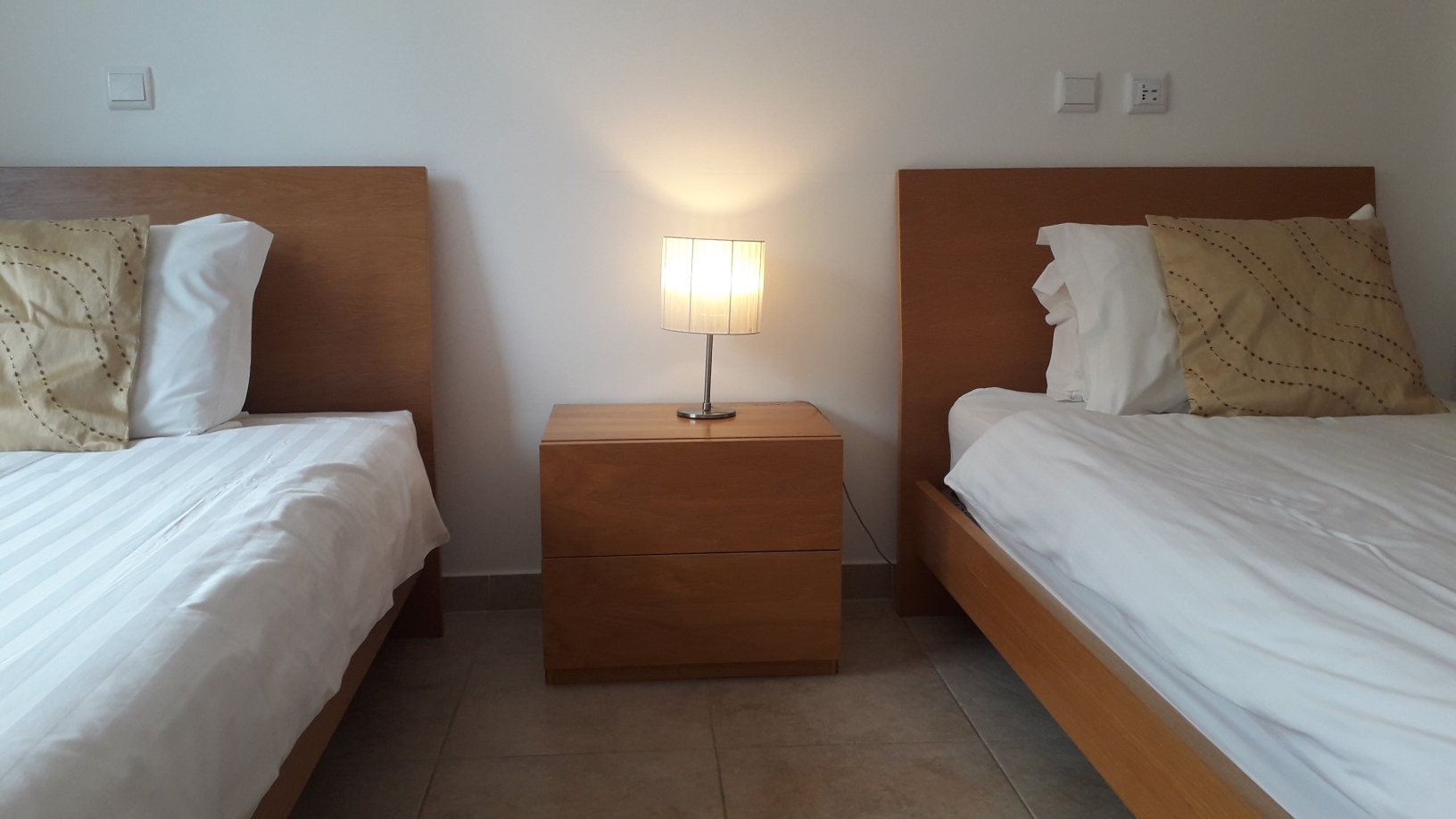 central-location-3-bedroom-apartment-in-lagos to rent