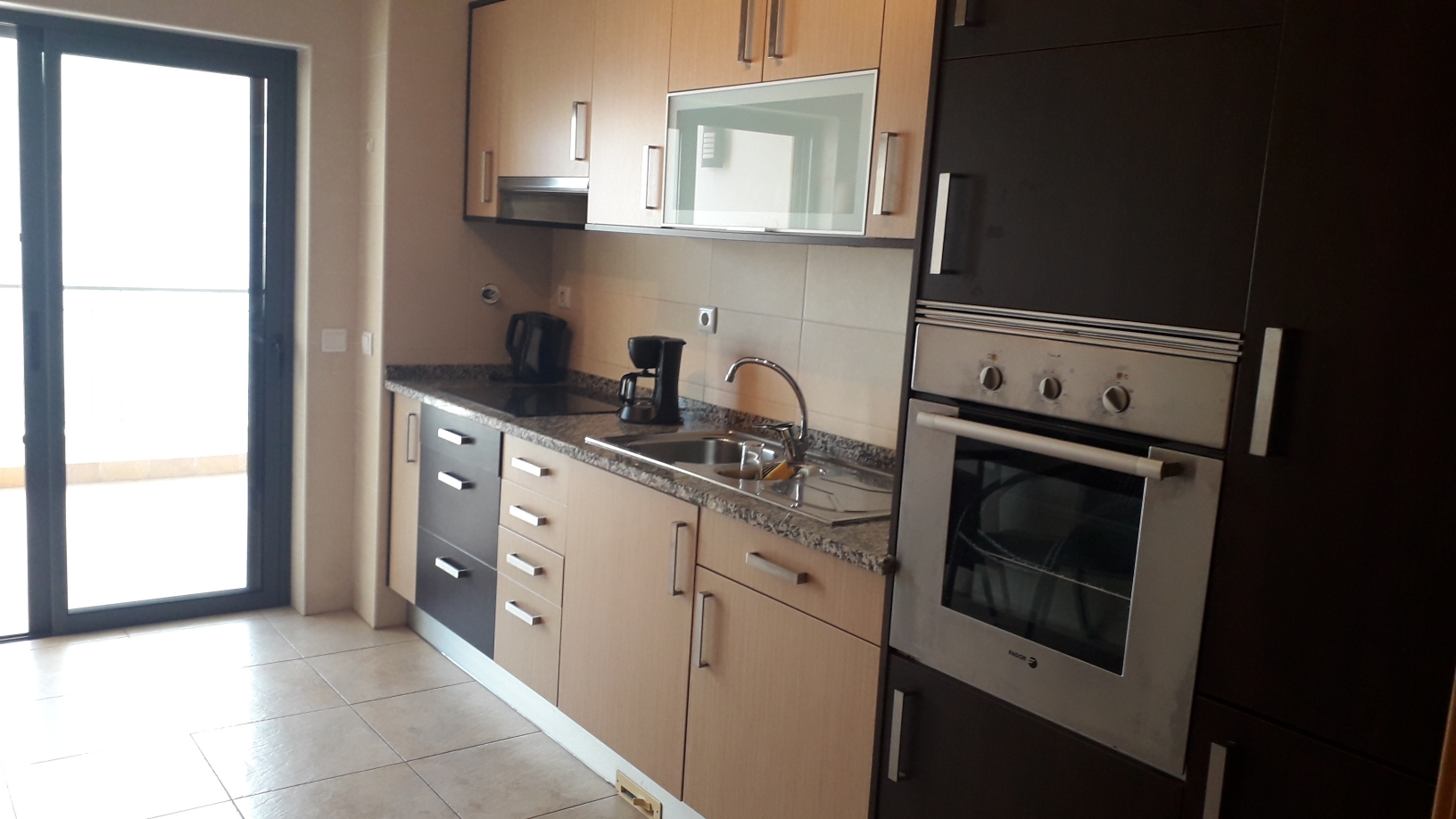 central-location-3-bedroom-apartment-in-lagos to rent