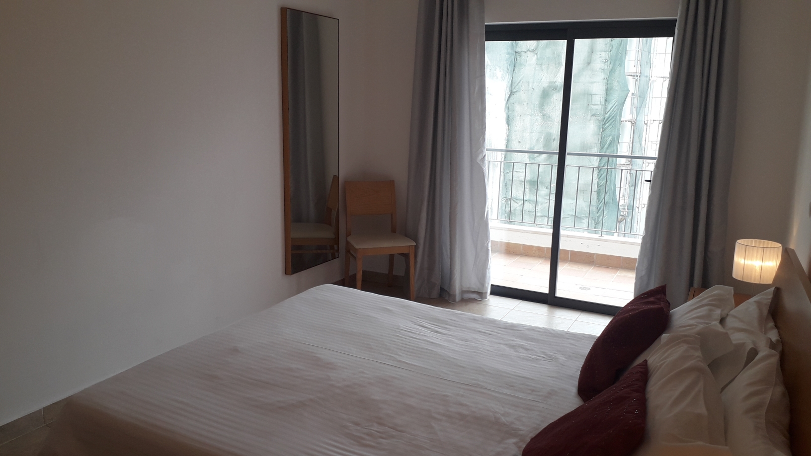 central-location-3-bedroom-apartment-in-lagos to rent