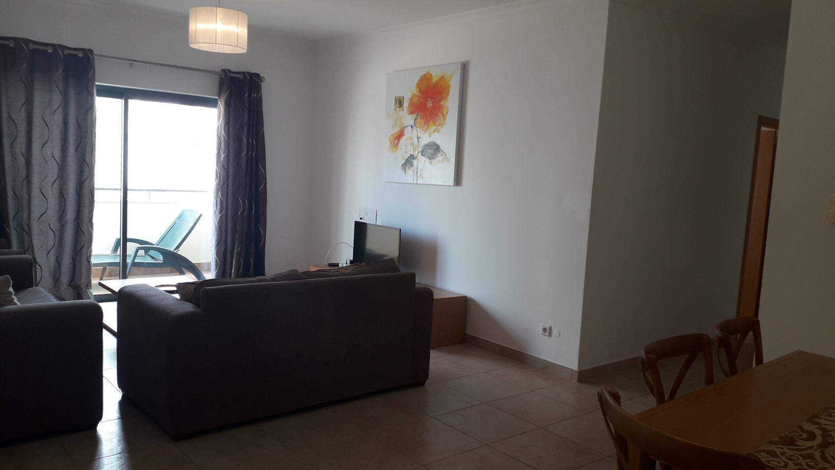 central-location-3-bedroom-apartment-in-lagos to rent