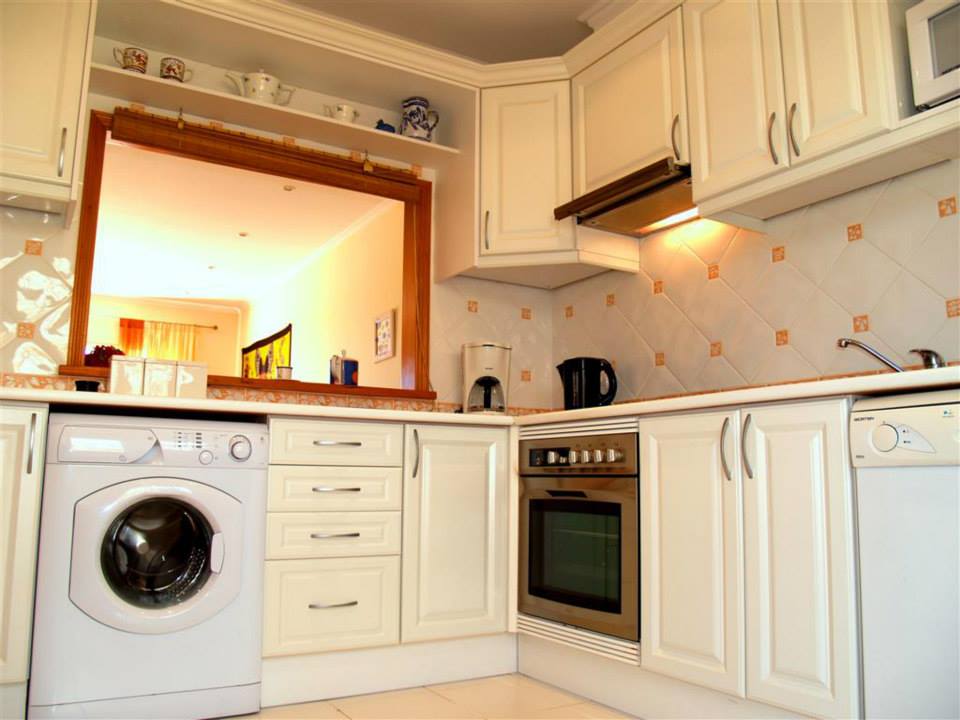 Excellent modern 1-bedroom apartment in Carvoeiro for rent