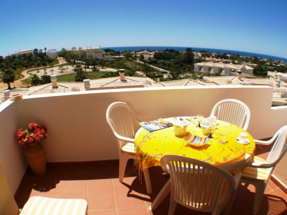 Excellent modern 1-bedroom apartment in Carvoeiro for rent