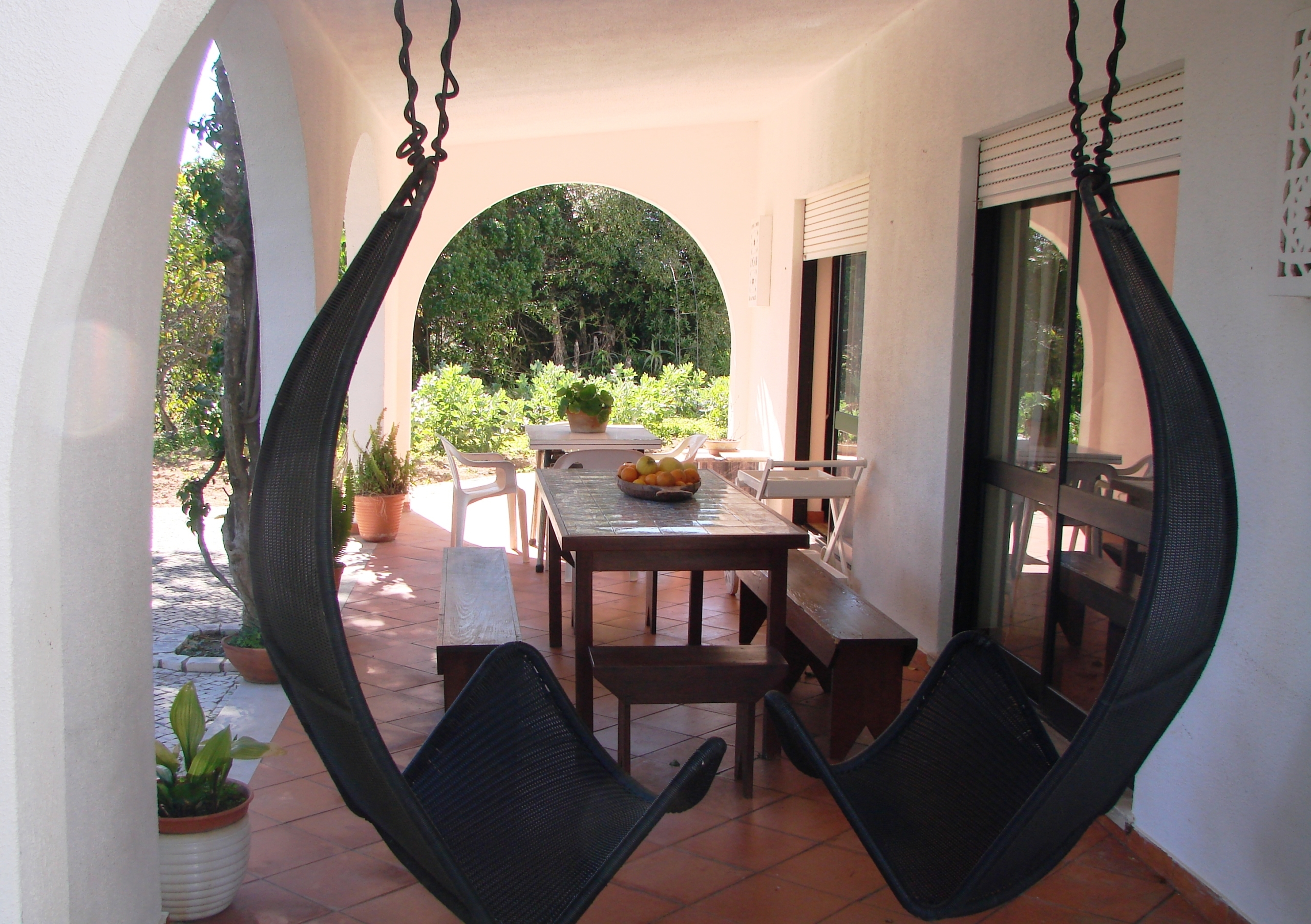 Spacious 5-bedrooms villa located in Alvor for rent