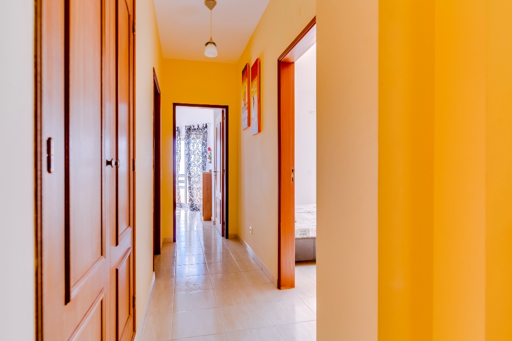 Lovely Spacious 2-bedroom apartment in Quarteira to rent