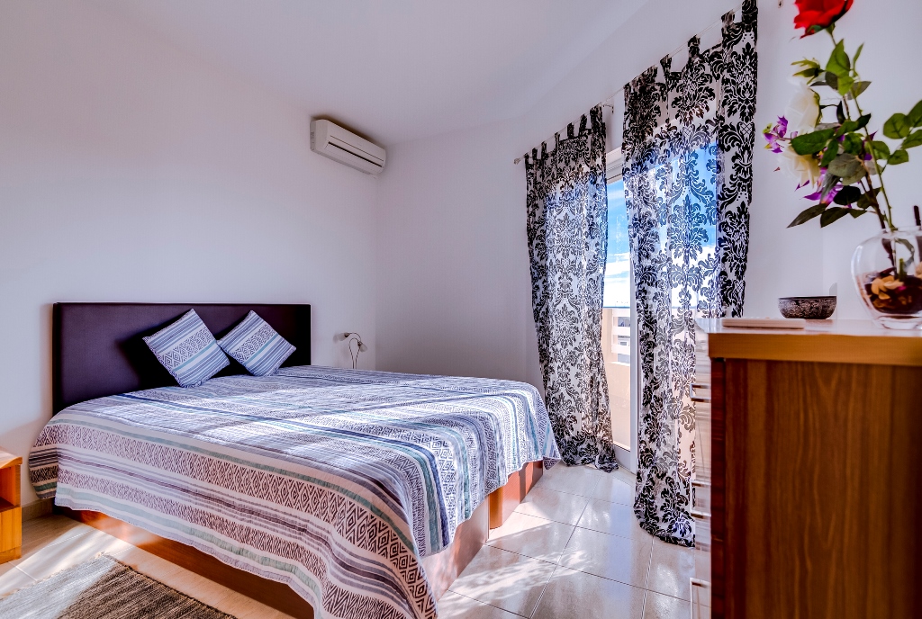 Lovely Spacious 2-bedroom apartment in Quarteira to rent