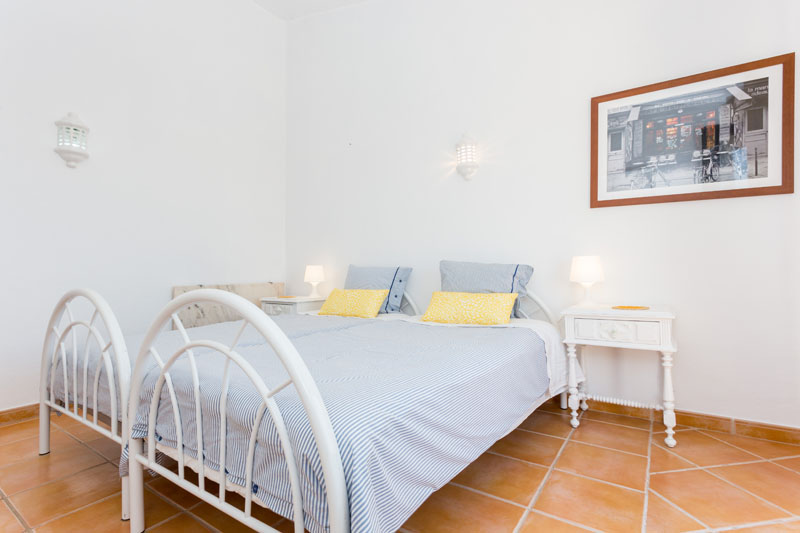 Spacious Centeanes apartment for rent