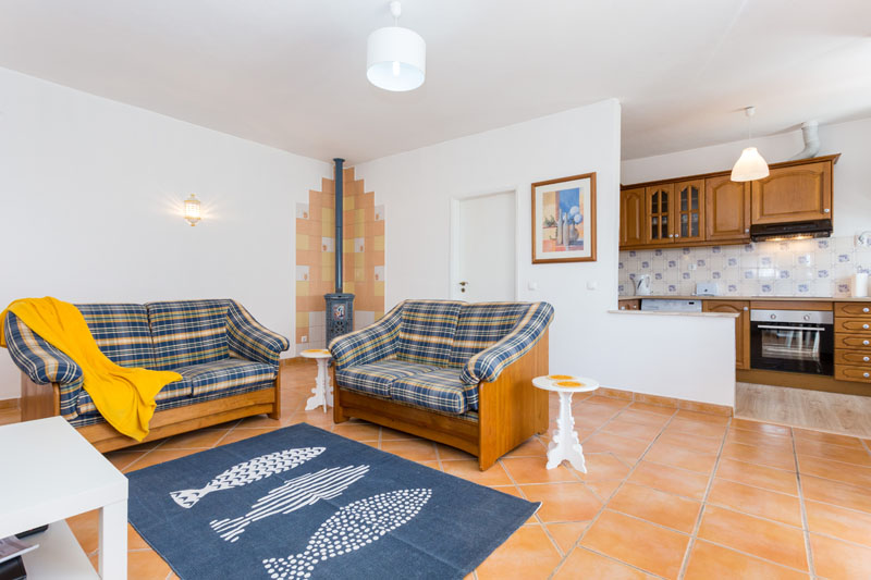 Spacious Centeanes apartment for rent