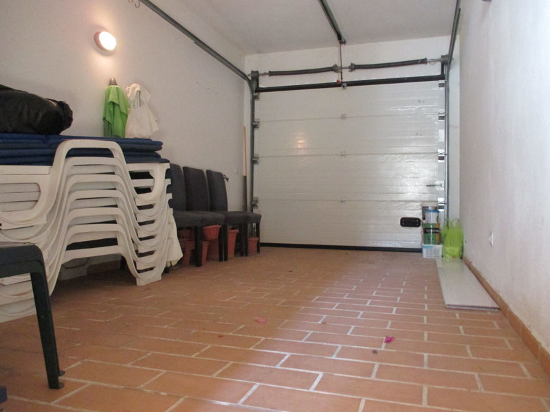 Spacious Townhouse Paderne for rent