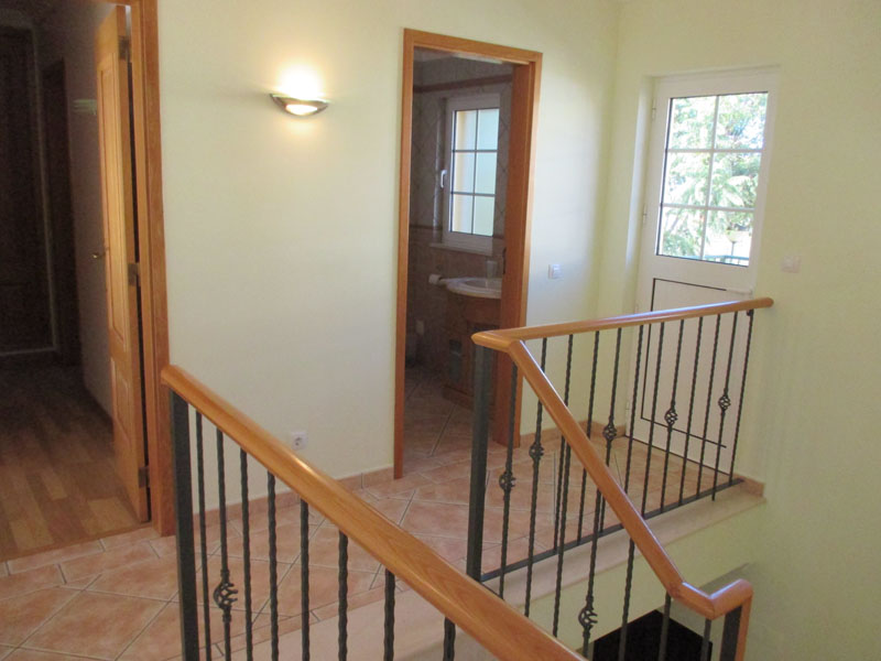 Spacious Townhouse Paderne for rent