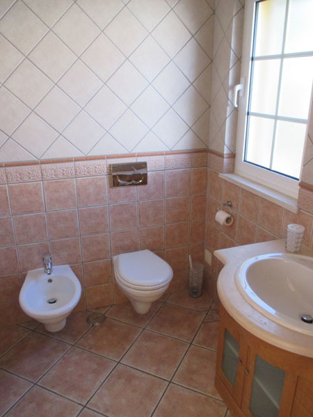 Spacious Townhouse Paderne for rent