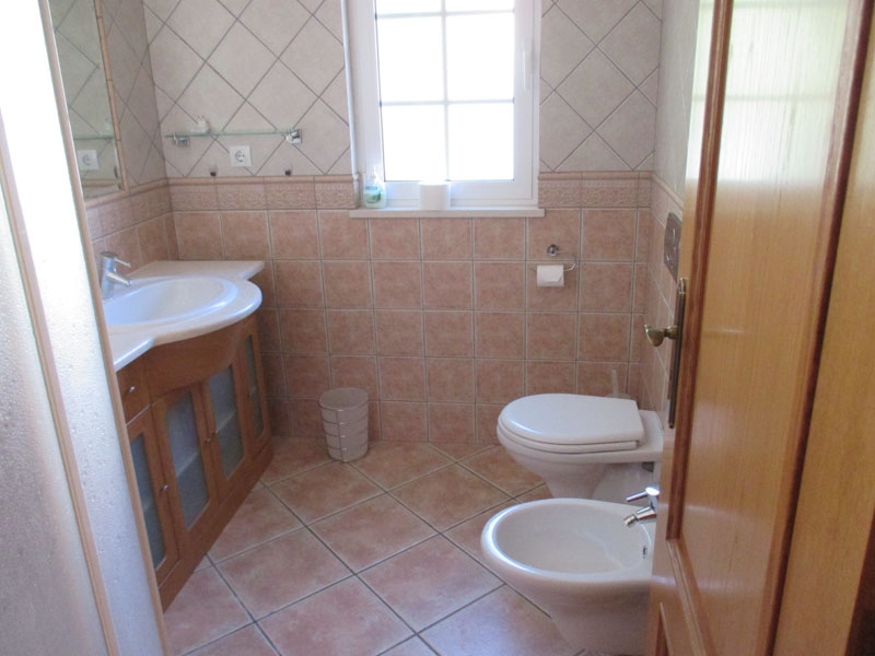 Spacious Townhouse Paderne for rent