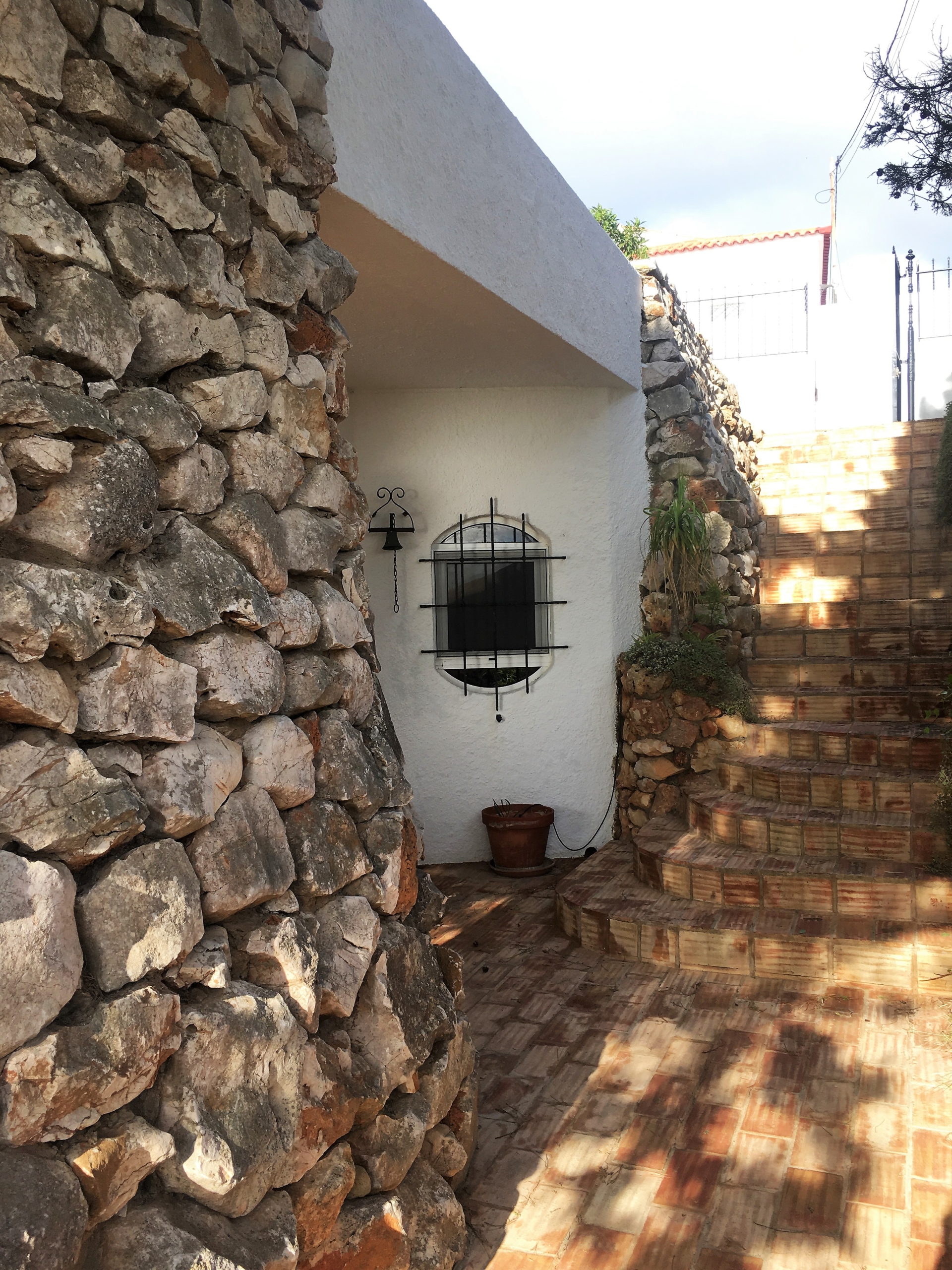 1+1-bedroom cottage in Carvoeiro with stunning views to rent