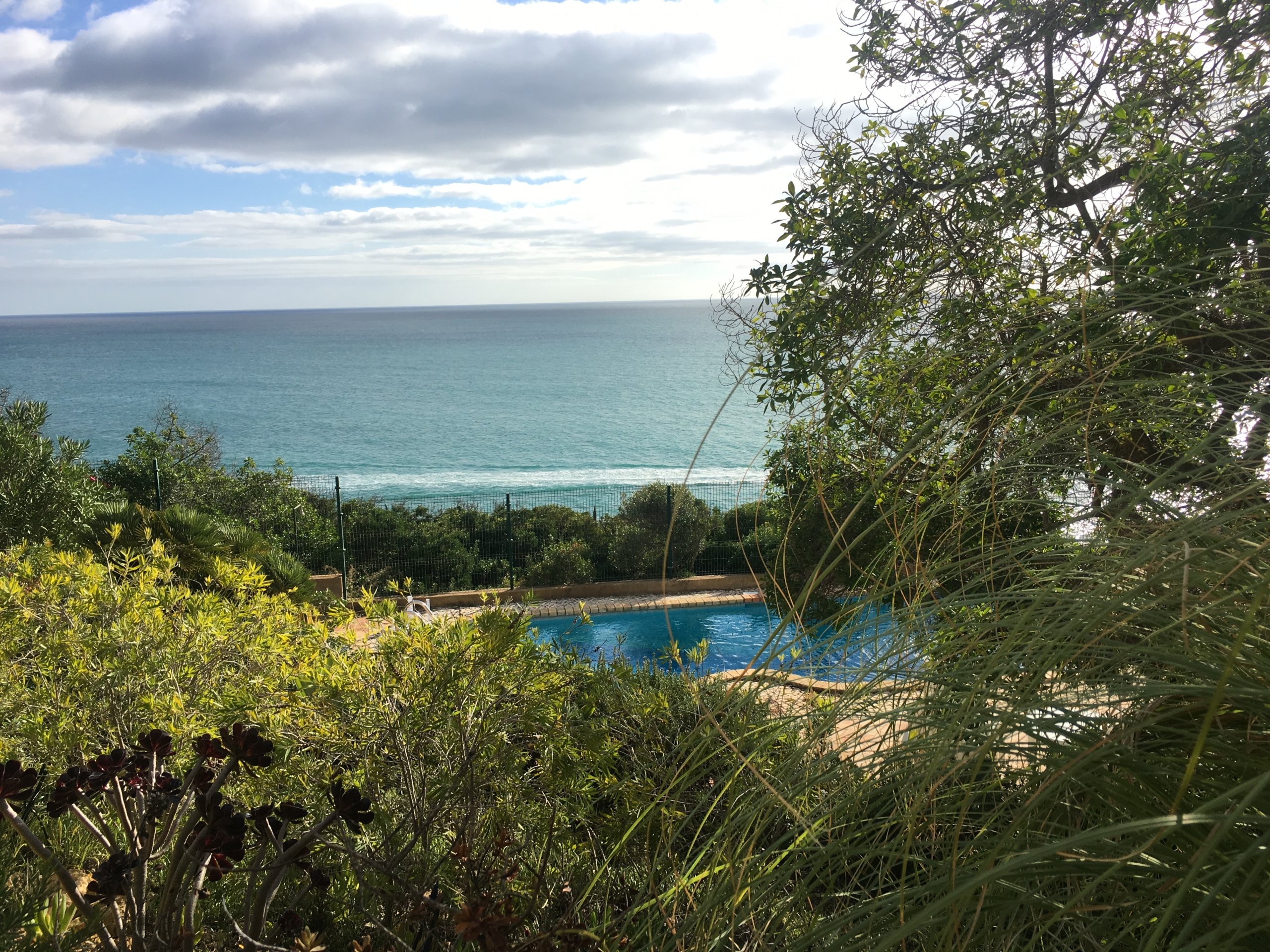 1+1-bedroom cottage in Carvoeiro with stunning views to rent