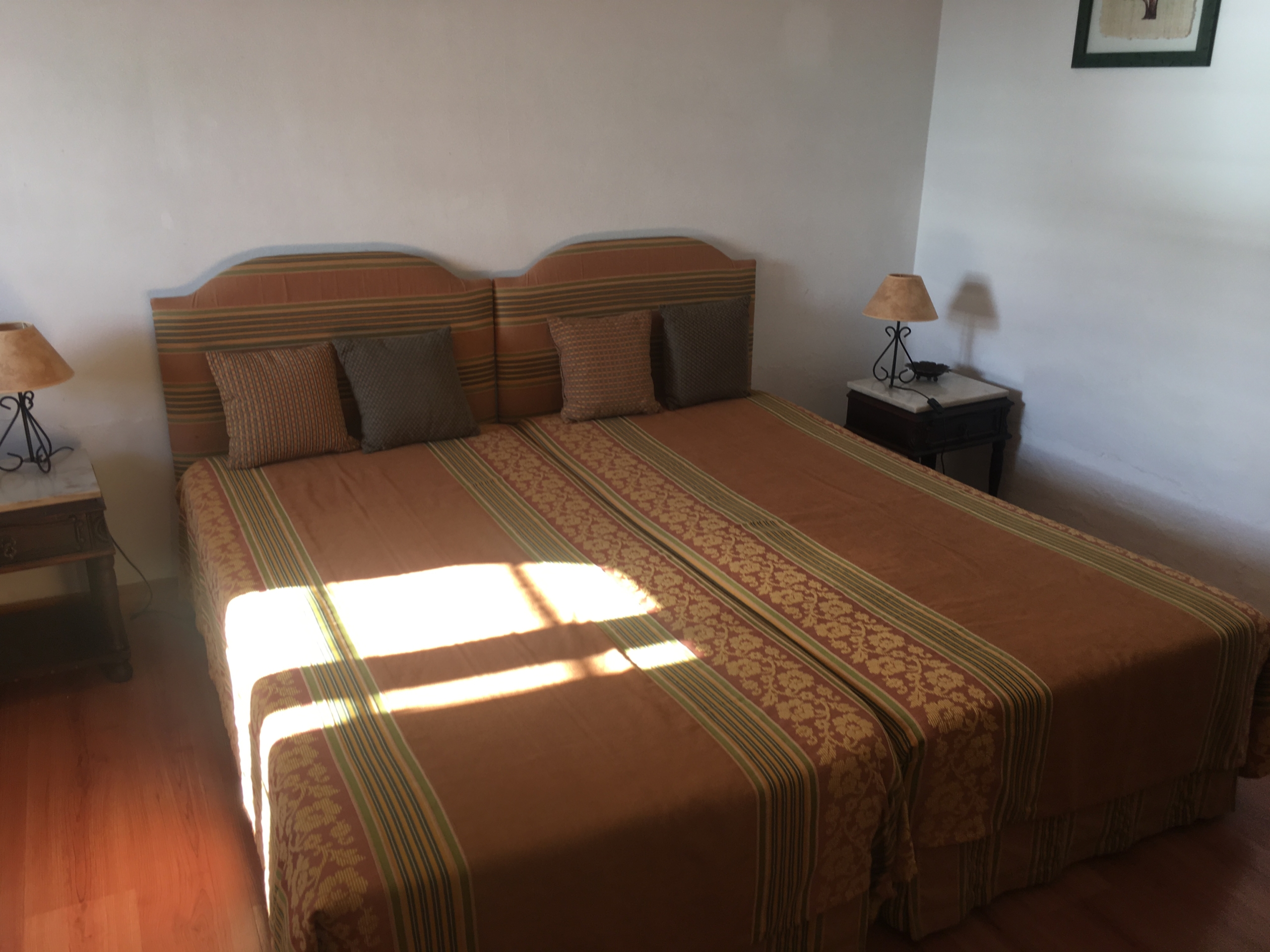 1+1-bedroom cottage in Carvoeiro with stunning views to rent