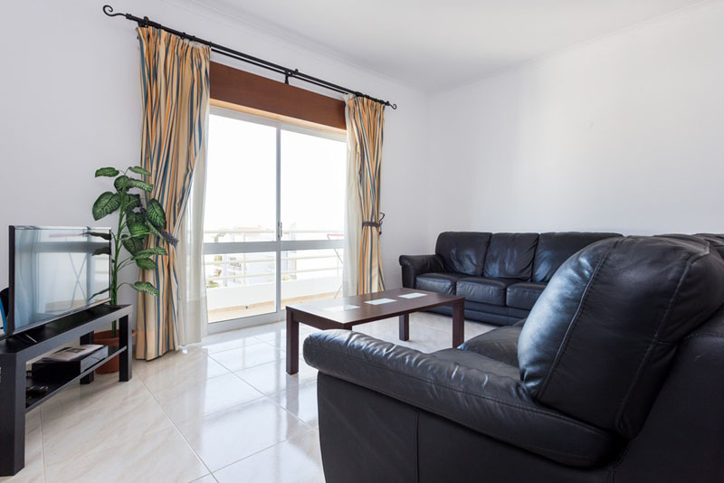 Lagos Centre Green t3 apartment for rent