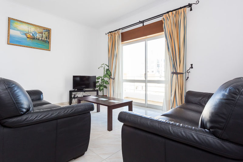 Lagos Centre Green t3 apartment for rent