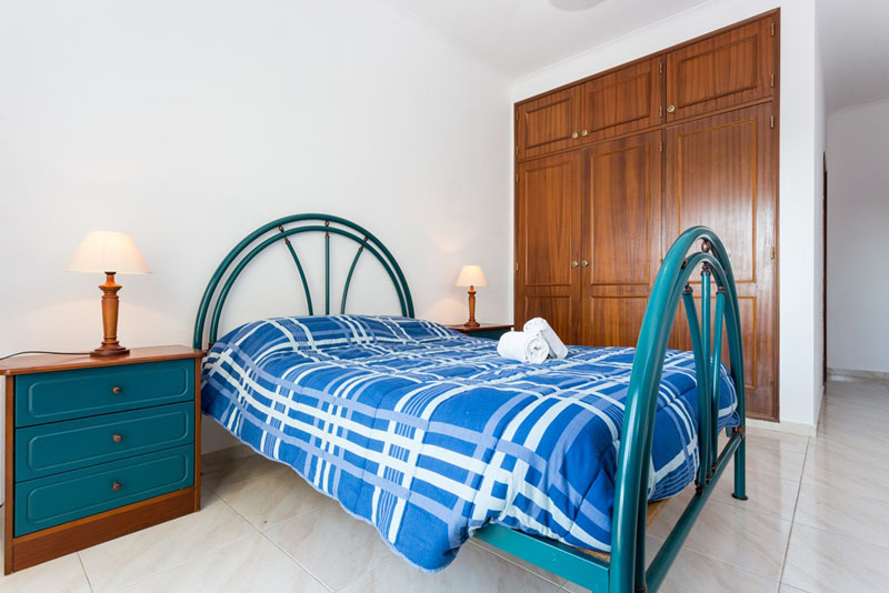 Lagos Centre Green t3 apartment for rent