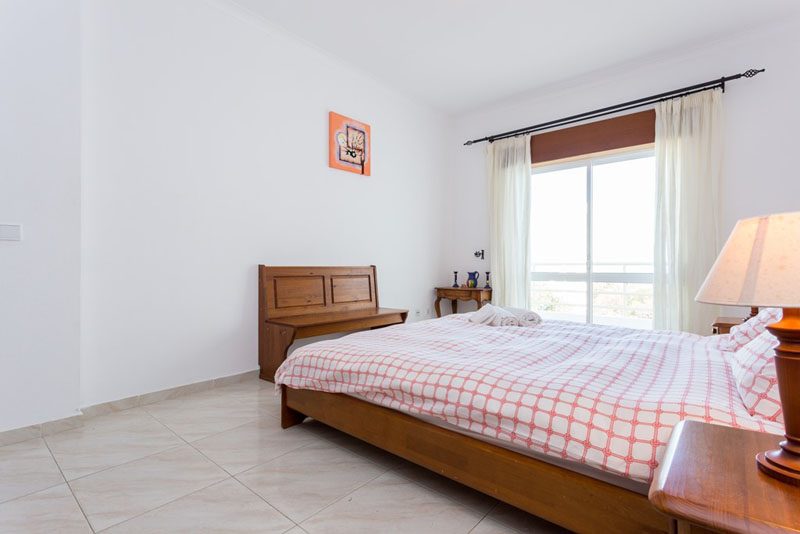 Lagos Centre Green t3 apartment for rent