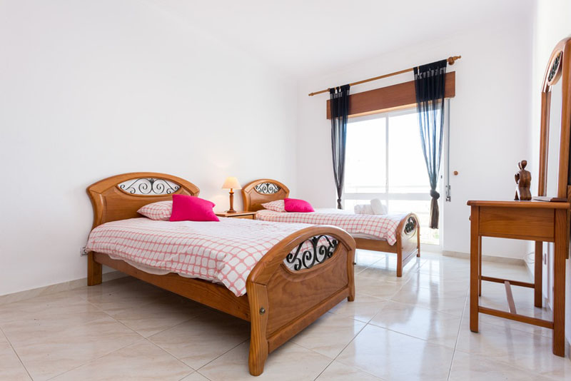 Lagos Centre Green t3 apartment for rent