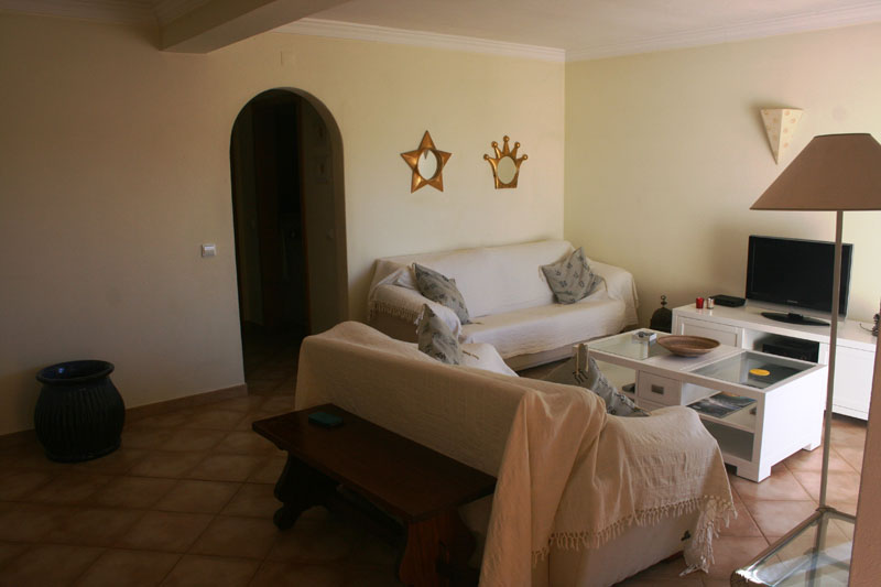 carvoeiro apartment t2 for rent