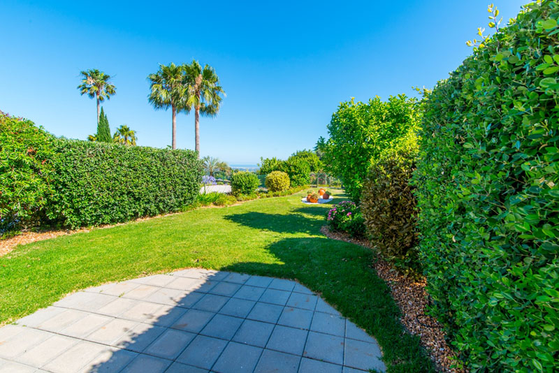 Stunning 4-Bedroom Townhouse Great Views for rent