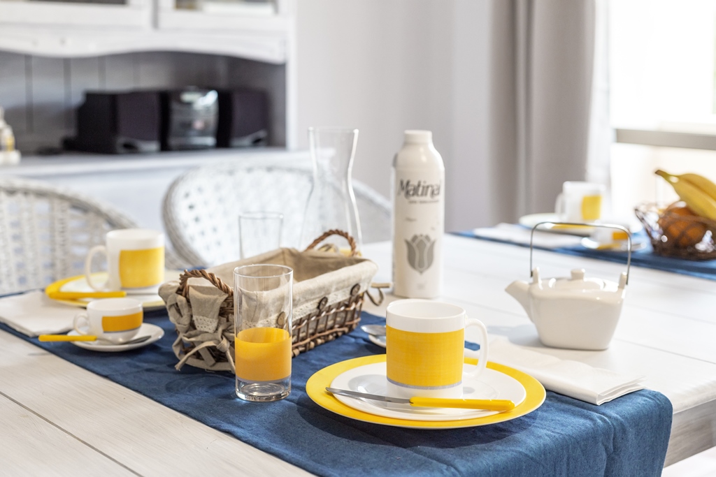 Newly refurbished 2-bedroom apartment in Lagos to rent