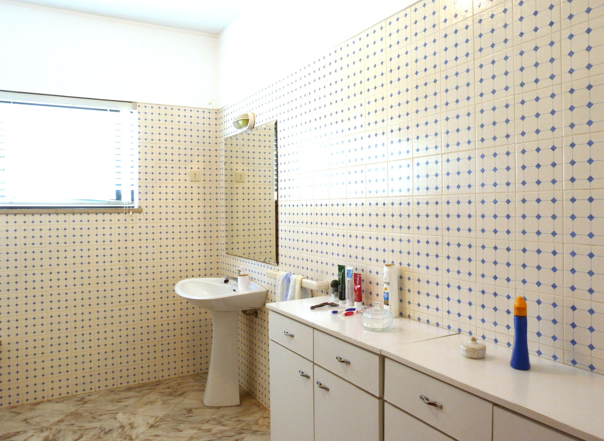 Spacious 5-bedrooms villa located in Alvor for rent