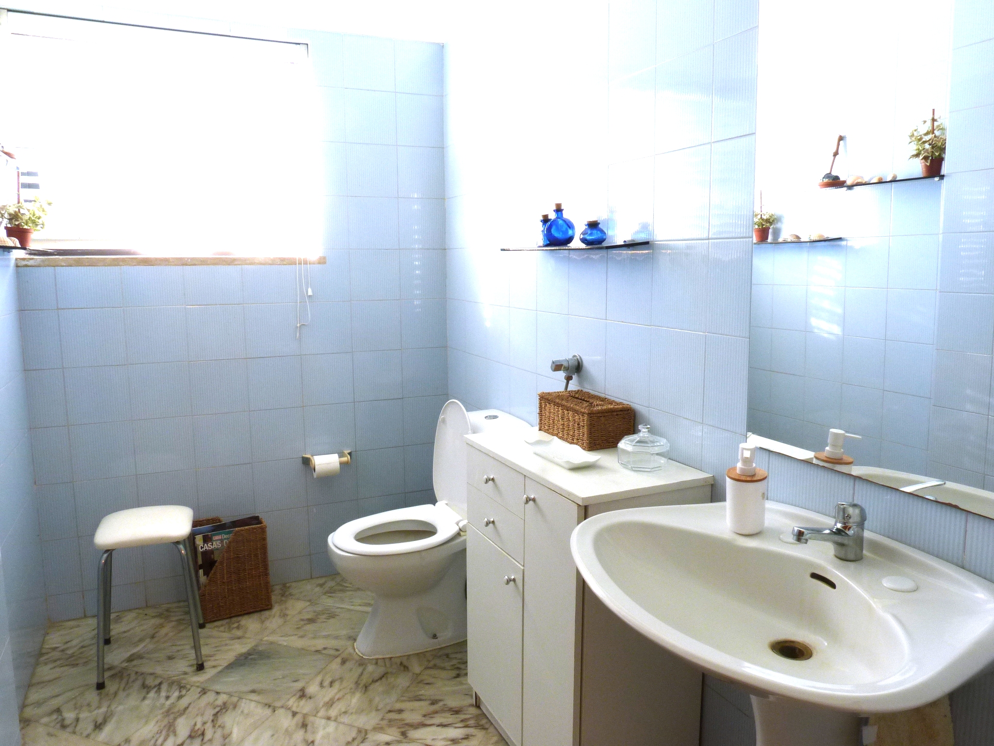 Spacious 5-bedrooms villa located in Alvor for rent